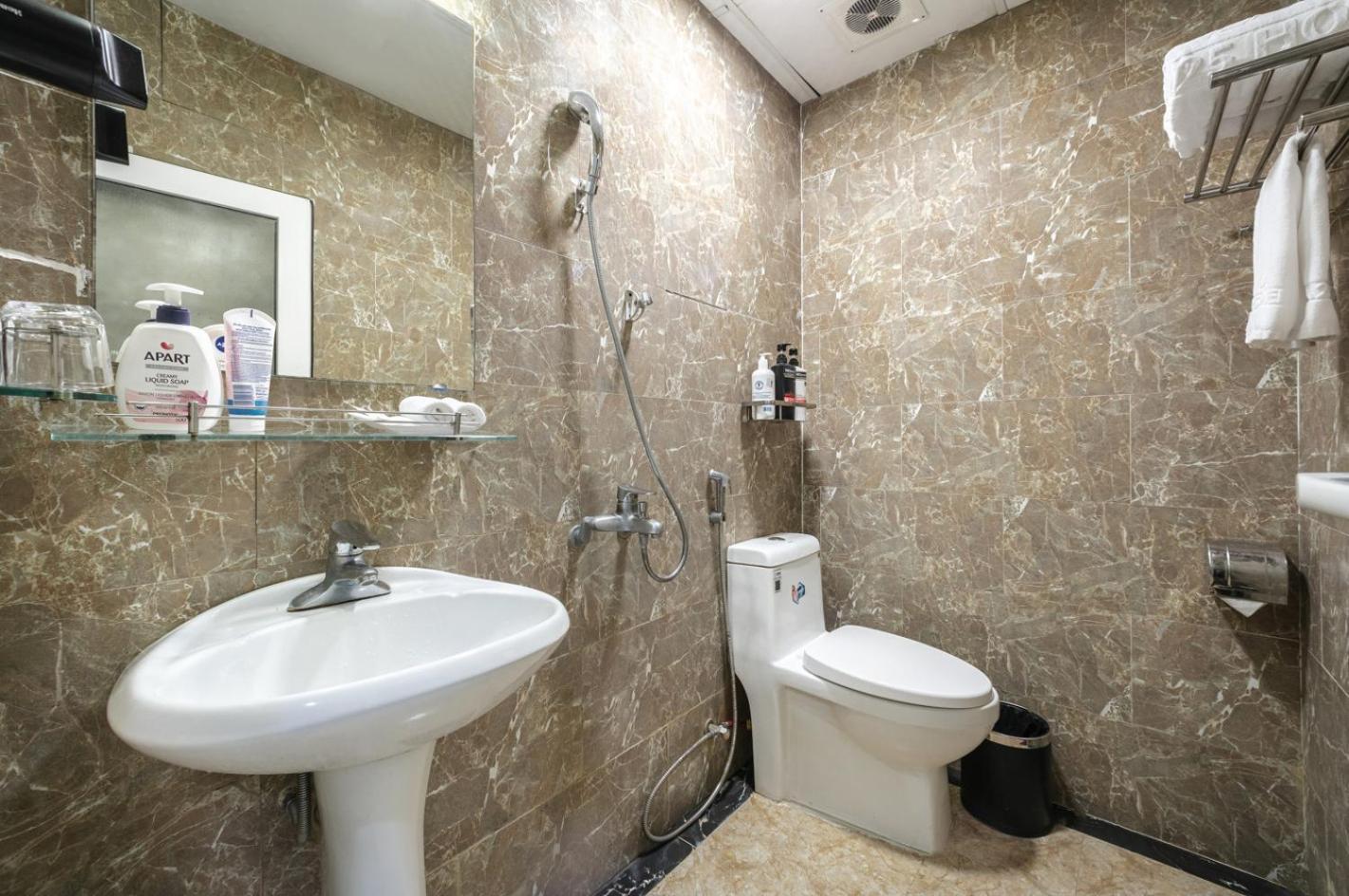A25 Hotel - 185 Lo Duc Hanoi Bagian luar foto