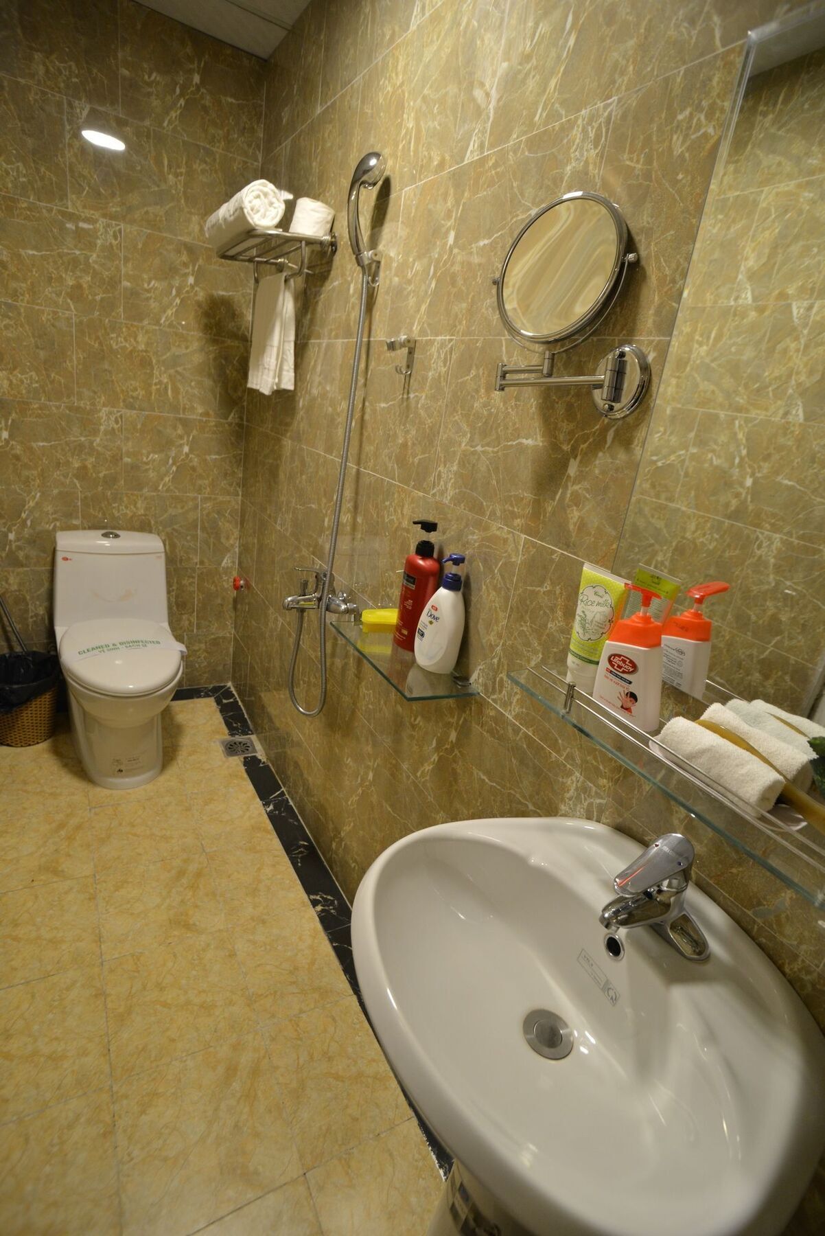A25 Hotel - 185 Lo Duc Hanoi Bagian luar foto